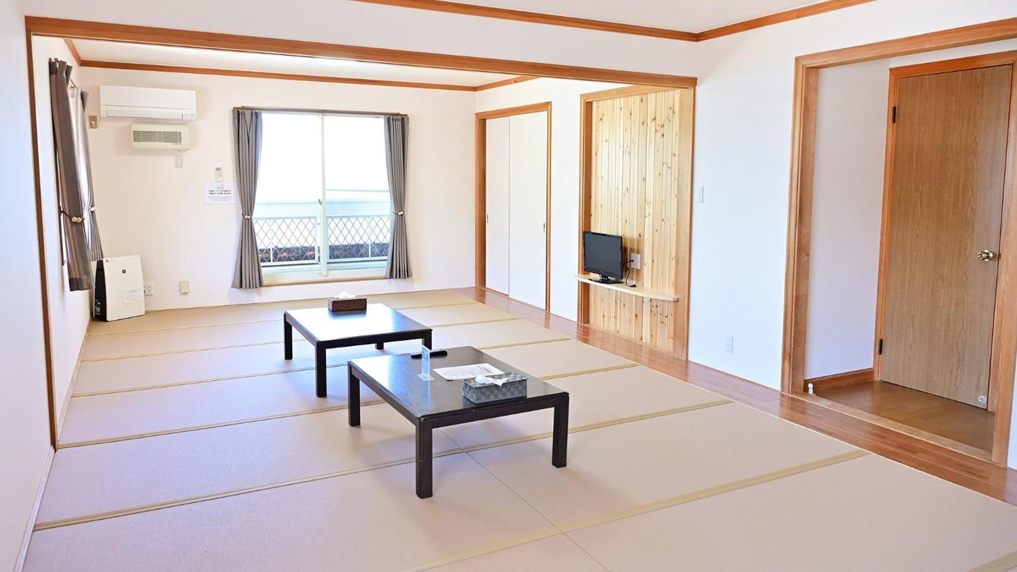 Biwa-Lakeside Cottage B B Dylan Minamikomatsu Quarto foto